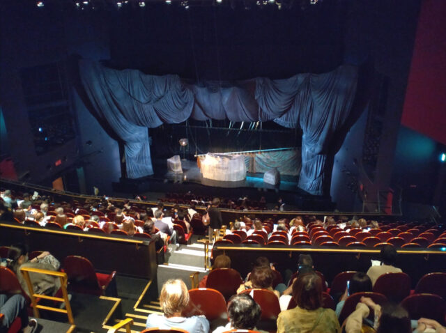 劇団四季【大阪】で座席の見え方は？オペラ座の怪人でおすすめ良席をご紹介